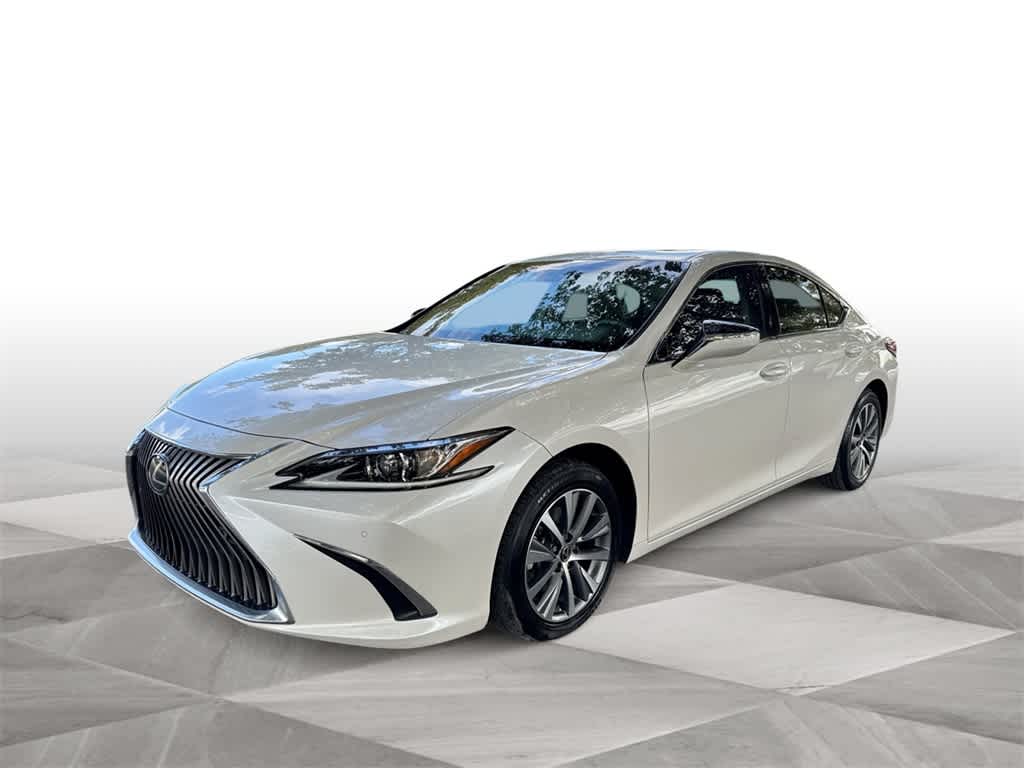 Thumbnail: 2021 Lexus ES - 4