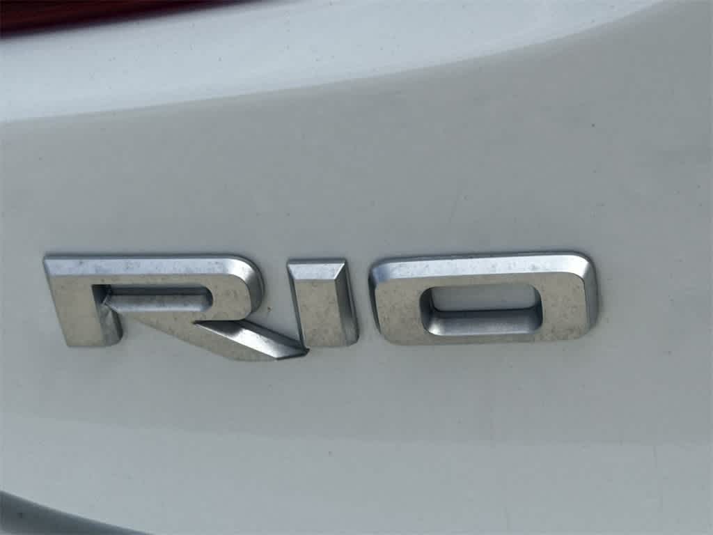 Thumbnail: 2023 Kia Rio - 10