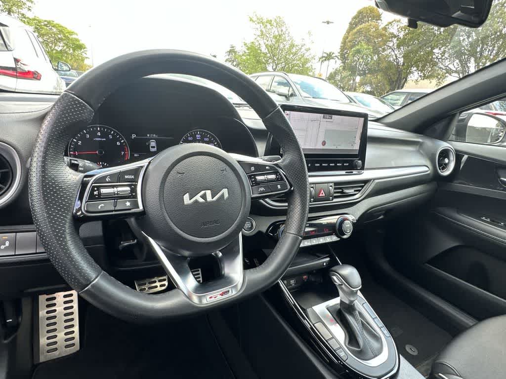 Thumbnail: 2022 Kia Forte - 13