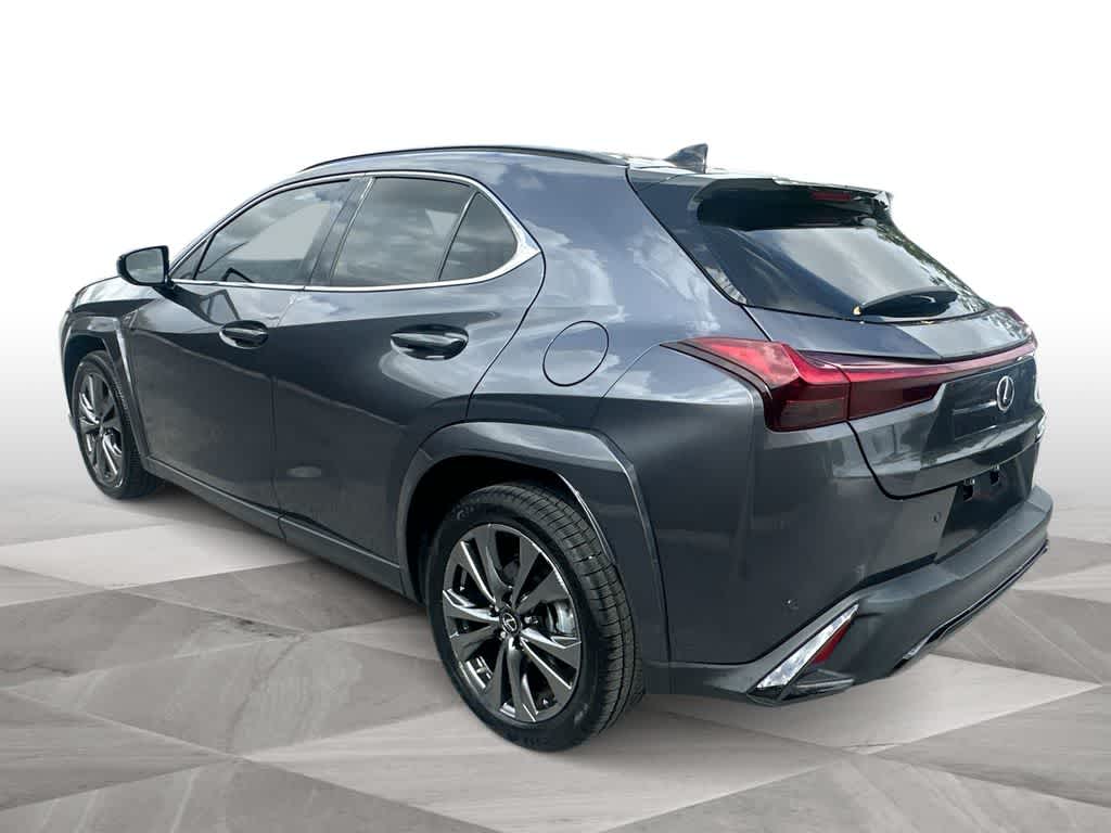 Thumbnail: 2023 Lexus UX - 6