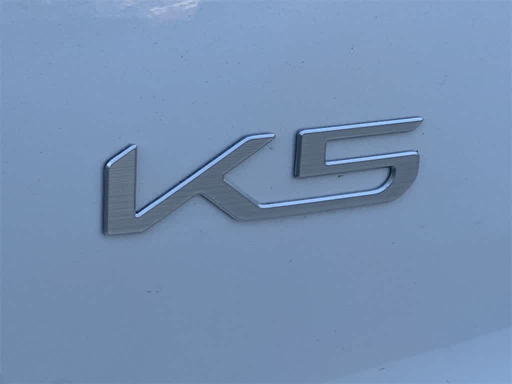 Thumbnail: 2026 Kia K5 - 10