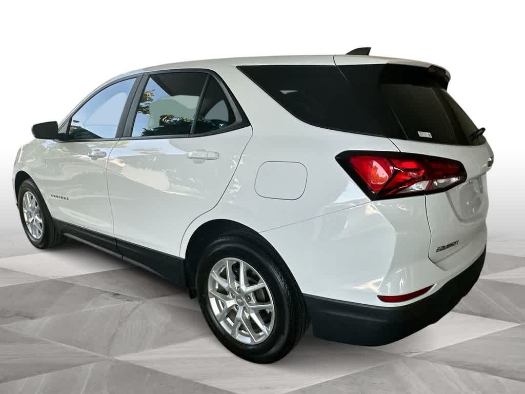 Thumbnail: 2023 Chevrolet Equinox - 6