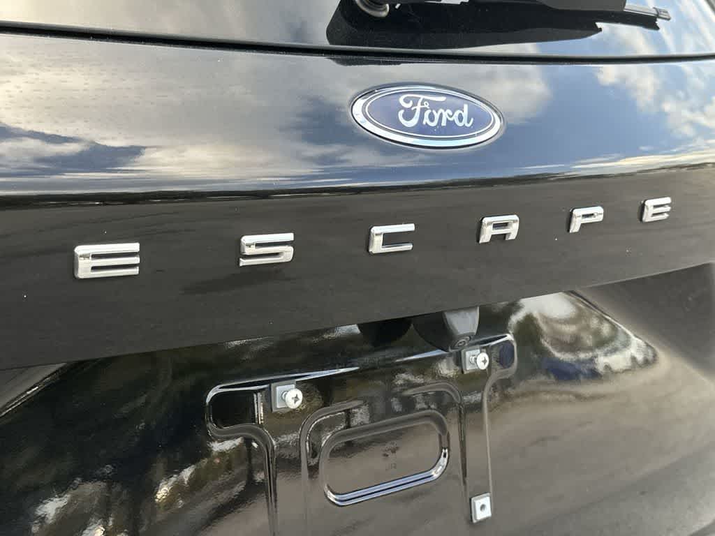 Thumbnail: 2024 Ford Escape - 10