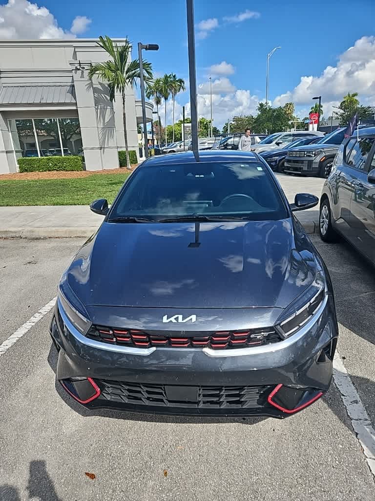 Thumbnail: 2023 Kia Forte - 2