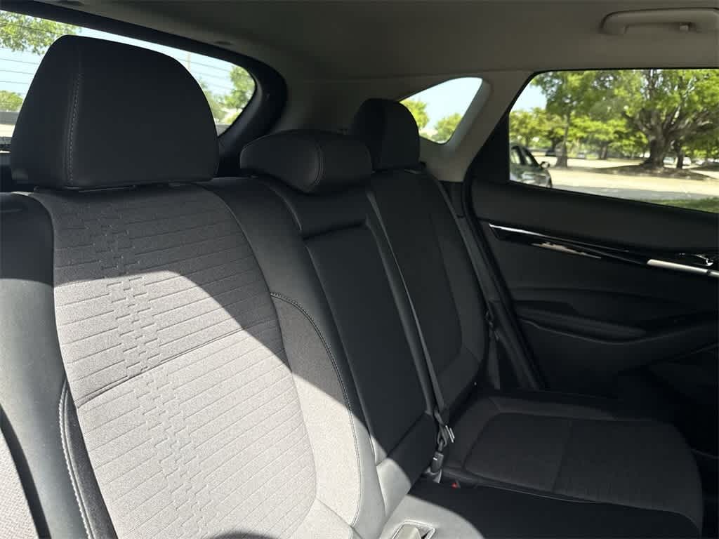 2023 Kia Seltos S 26