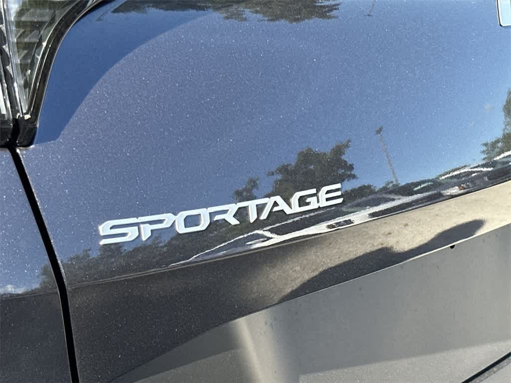 Thumbnail: 2026 Kia Sportage - 10