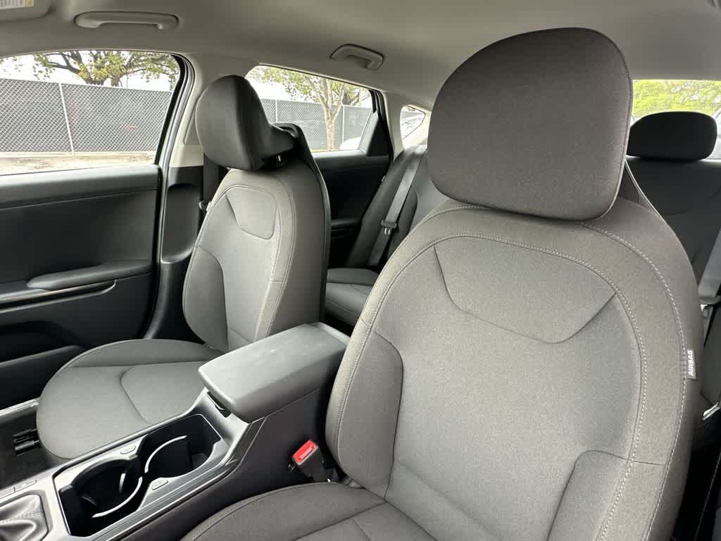 Thumbnail: 2026 Kia K4 - 14