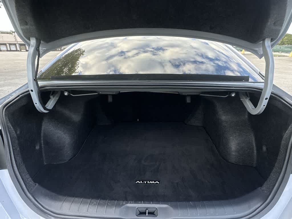 Thumbnail: 2024 Nissan Altima - 25