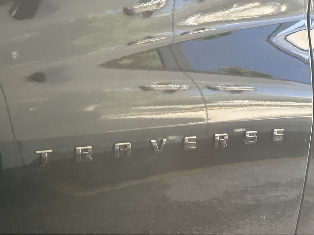 Thumbnail: 2023 Chevrolet Traverse - 11
