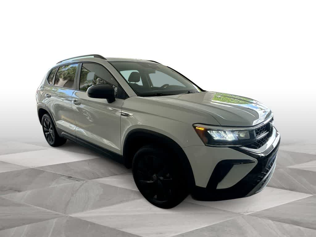 Thumbnail: 2023 Volkswagen Taos - 2