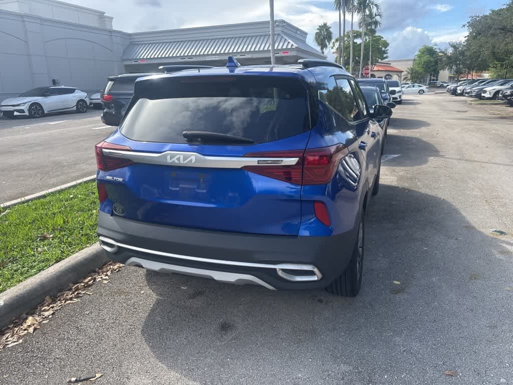 Thumbnail: 2022 Kia Seltos - 29