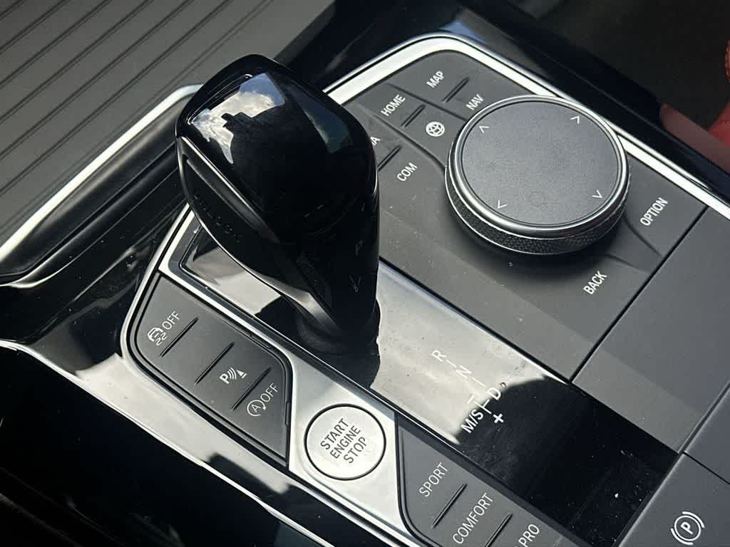 Thumbnail: 2022 BMW X3 - 21
