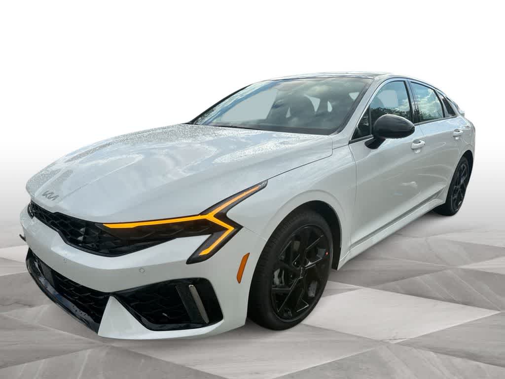 Thumbnail: 2026 Kia K5 - 1