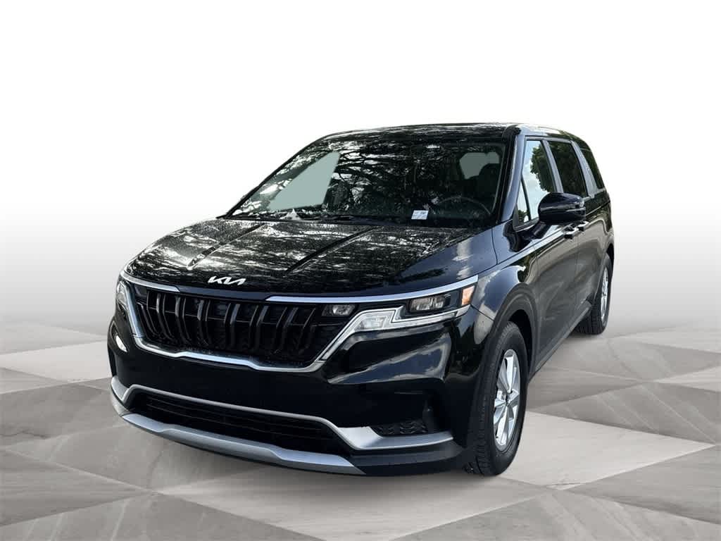 2022 Kia Carnival LXS Hero Image