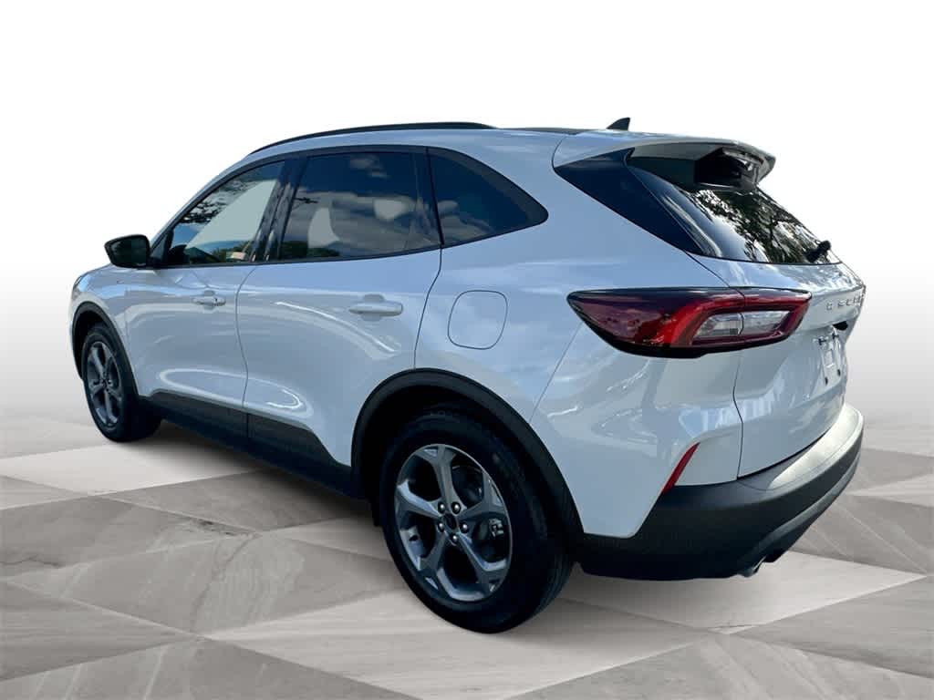 Thumbnail: 2025 Ford Escape - 6