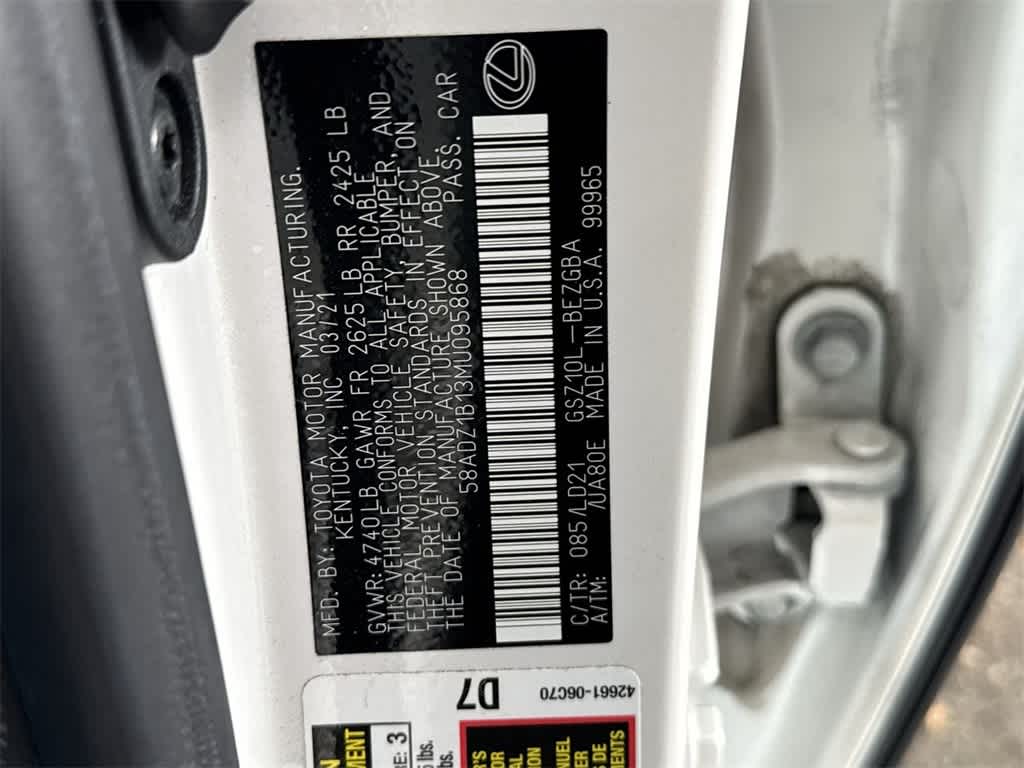 Thumbnail: 2021 Lexus ES - 29