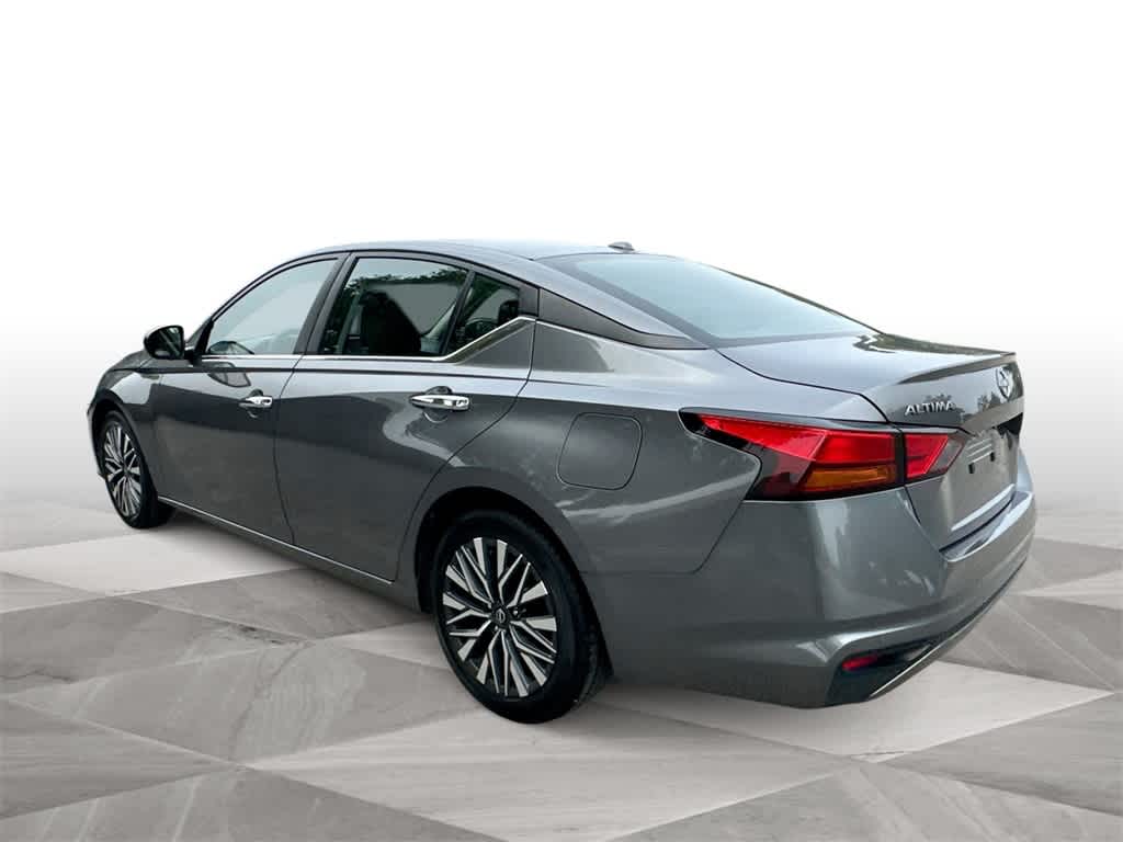 Thumbnail: 2024 Nissan Altima - 6