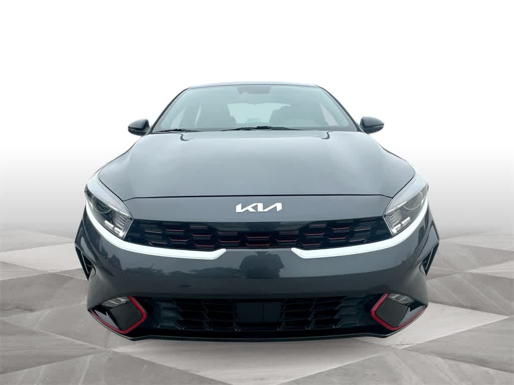 Thumbnail: 2024 Kia Forte - 3