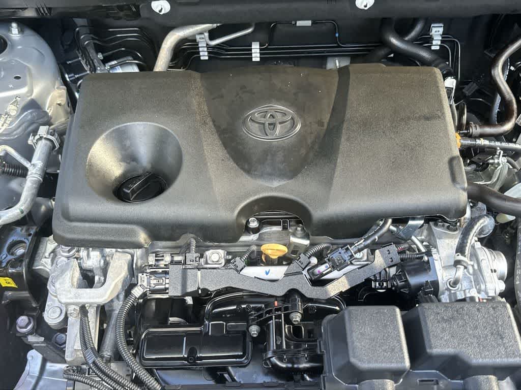 Thumbnail: 2025 Toyota RAV4 - 12