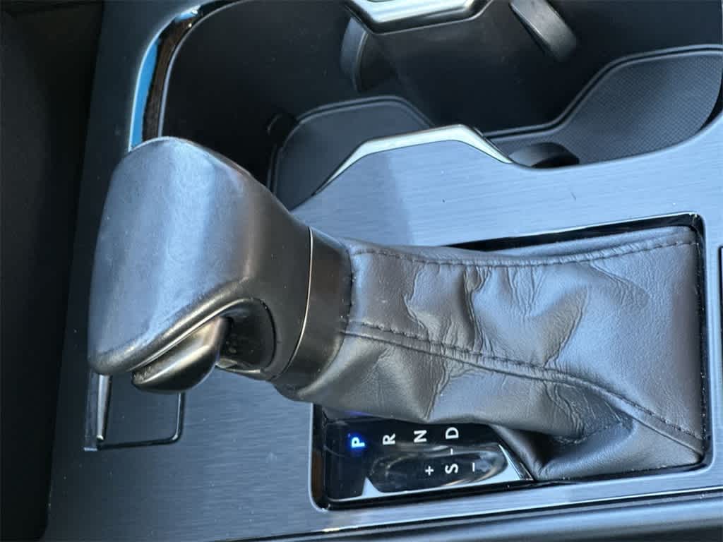 Thumbnail: 2023 Lexus ES - 21