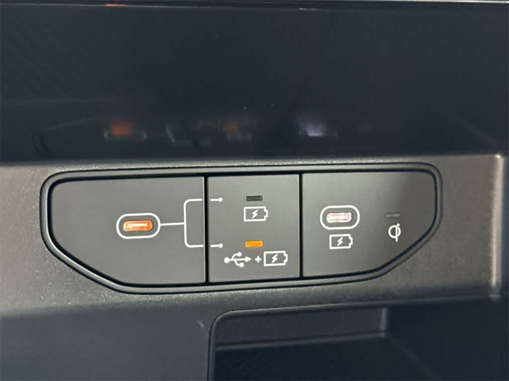Thumbnail: 2026 Kia Sorento - 17