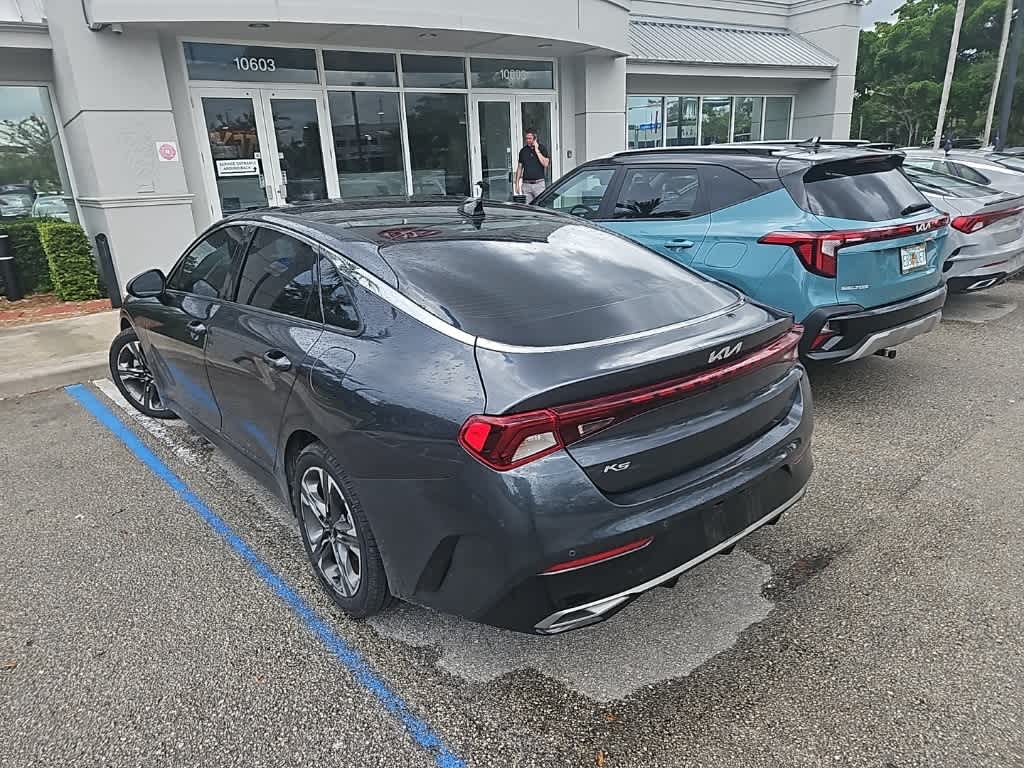 Thumbnail: 2022 Kia K5 - 21