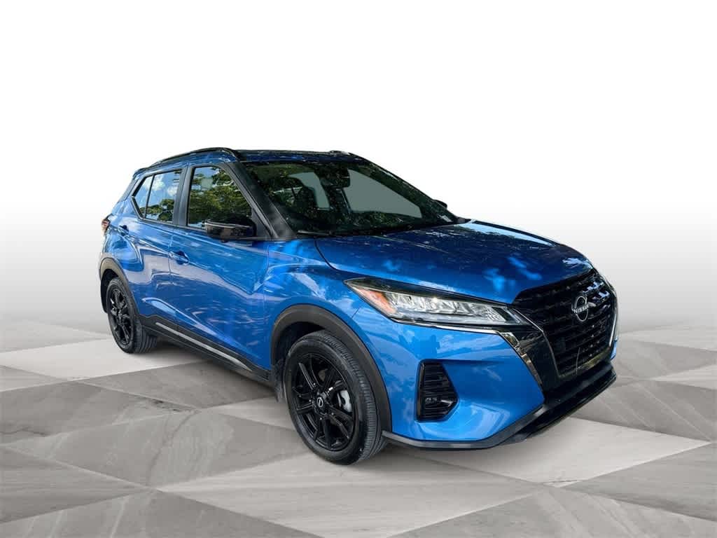 Thumbnail: 2023 Nissan Kicks - 2