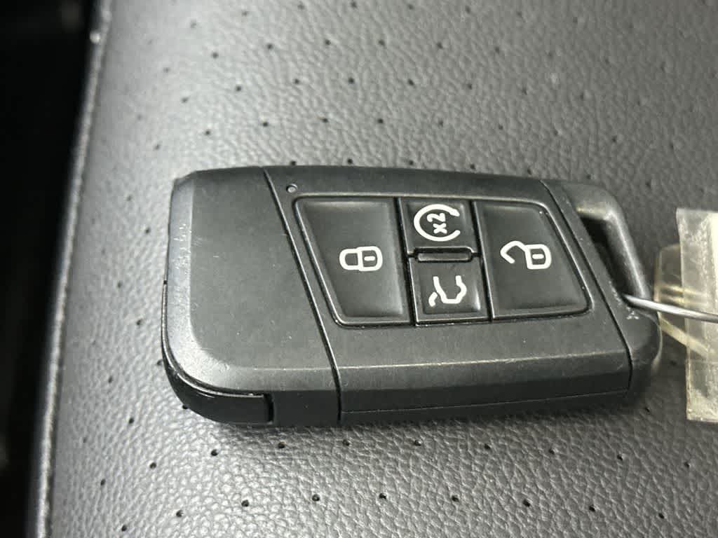 Thumbnail: 2024 Volkswagen Jetta - 28