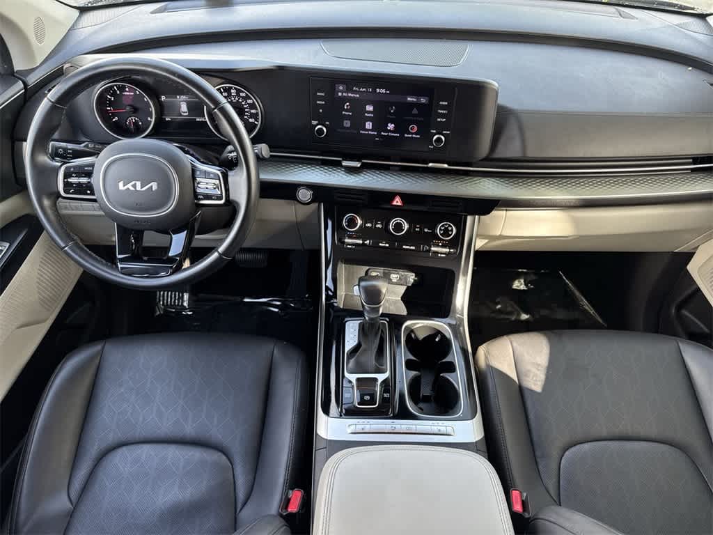 2022 Kia Carnival LXS 24