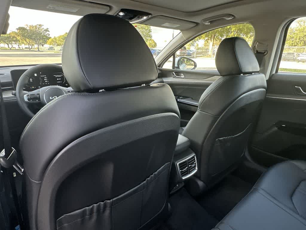 Thumbnail: 2026 Kia K5 - 23