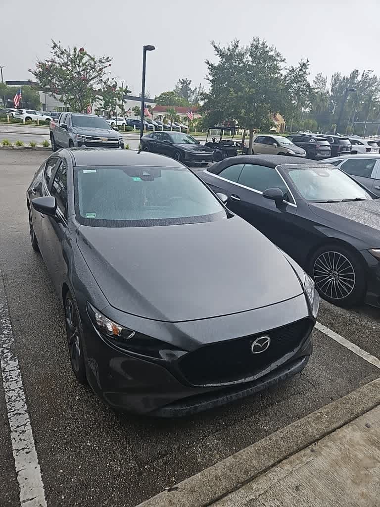 Thumbnail: 2019 Mazda Mazda3 - 3