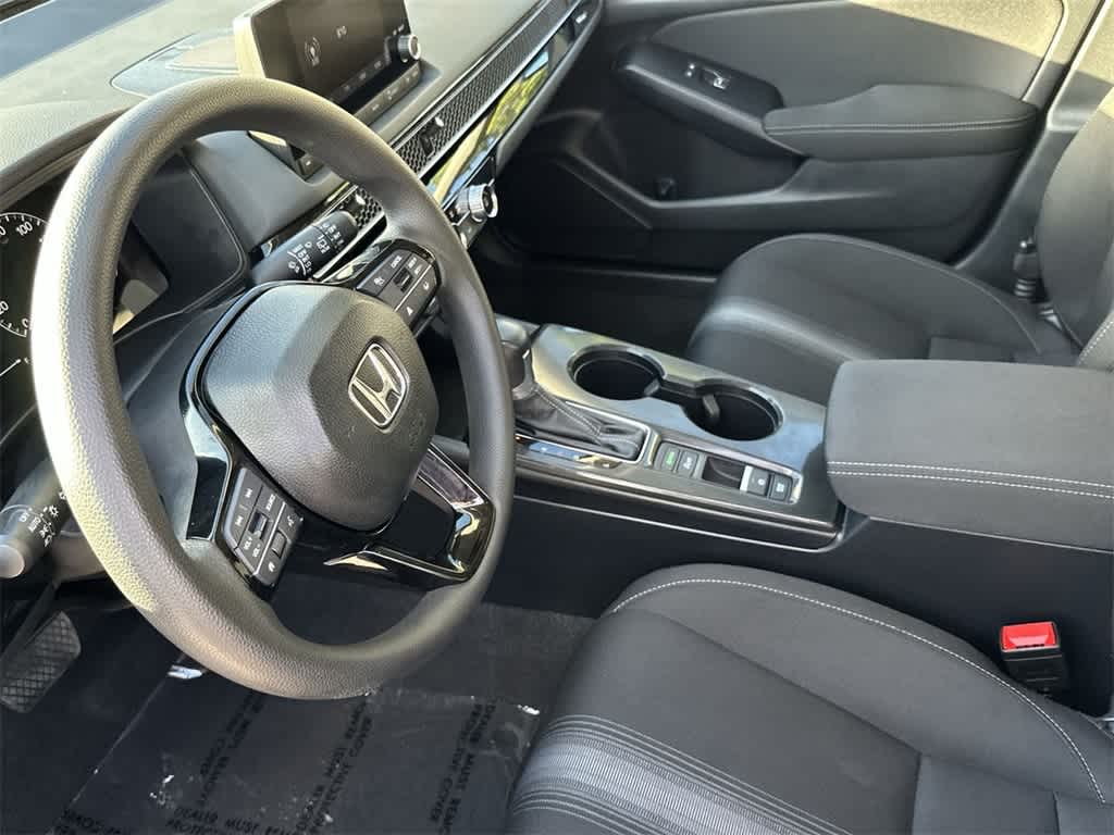 Thumbnail: 2024 Honda Civic - 13