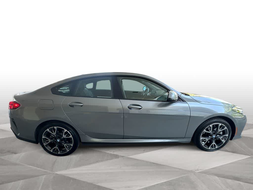 Thumbnail: 2025 BMW 2 Series - 9