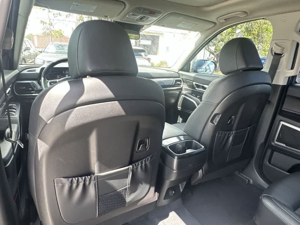 Thumbnail: 2023 Kia Telluride - 23