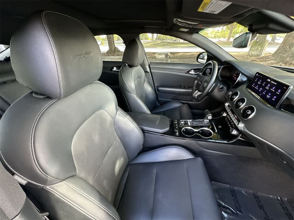 Thumbnail: 2022 Kia Stinger - 27