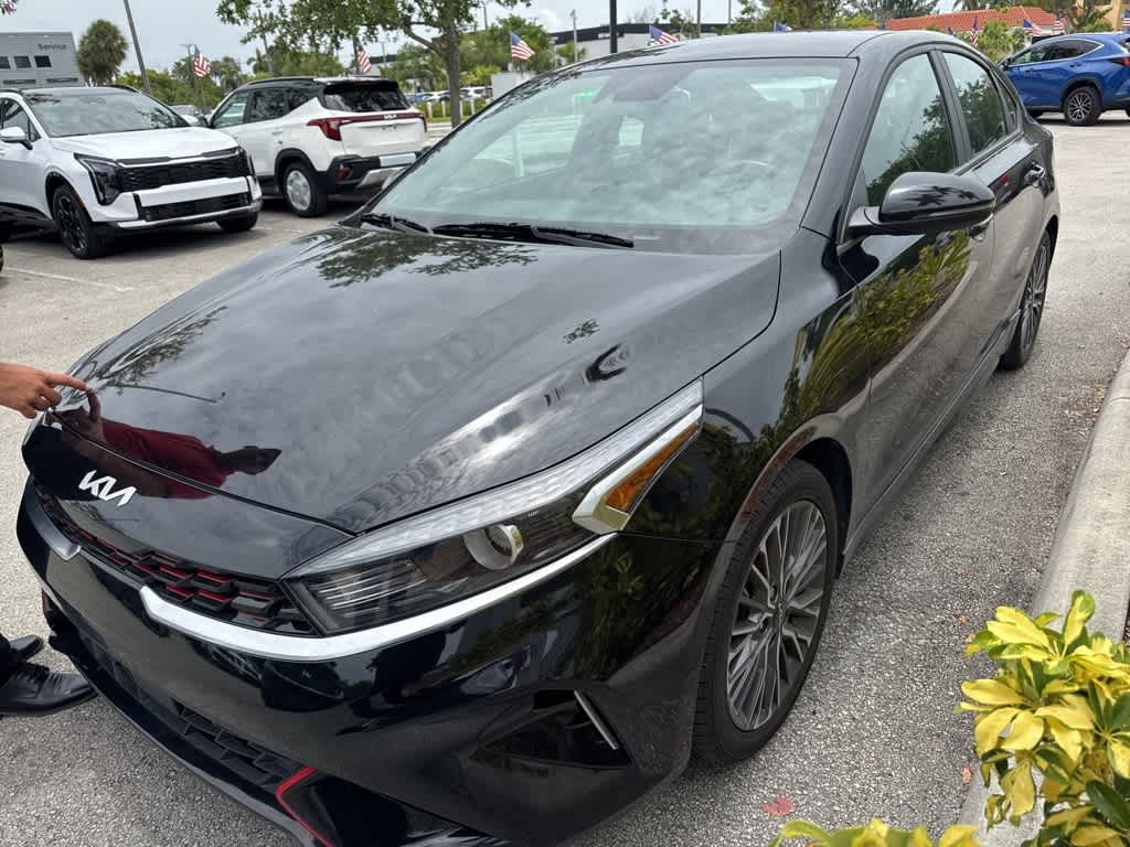 Thumbnail: 2022 Kia Forte - 1