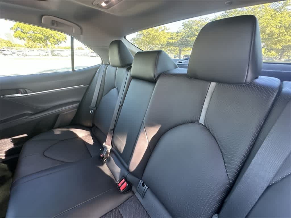 Thumbnail: 2023 Toyota Camry - 22