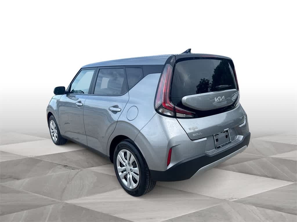 2023 Kia Soul LX 6
