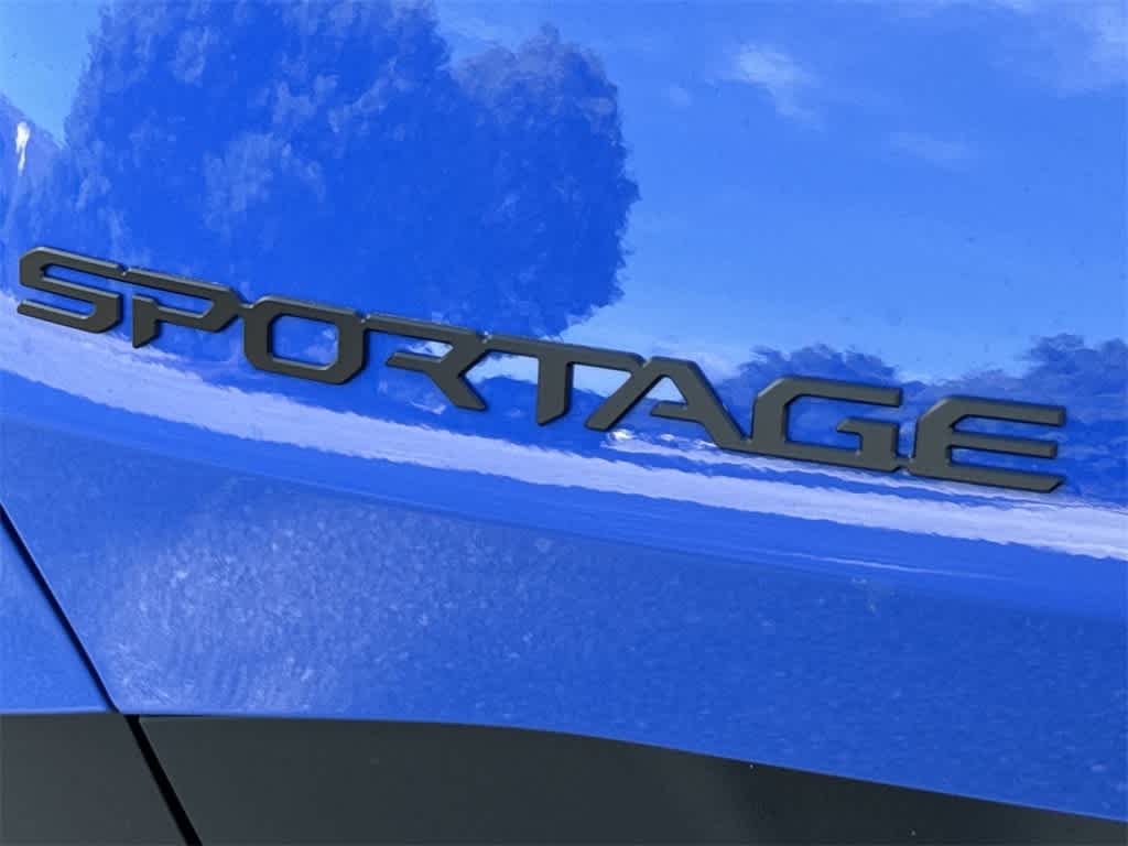 Thumbnail: 2026 Kia Sportage - 10