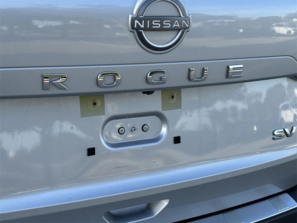 Thumbnail: 2023 Nissan Rogue - 10