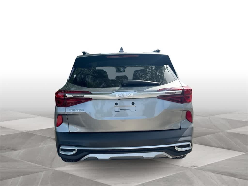 2023 Kia Seltos S 7
