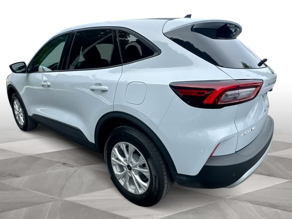 Thumbnail: 2025 Ford Escape - 6