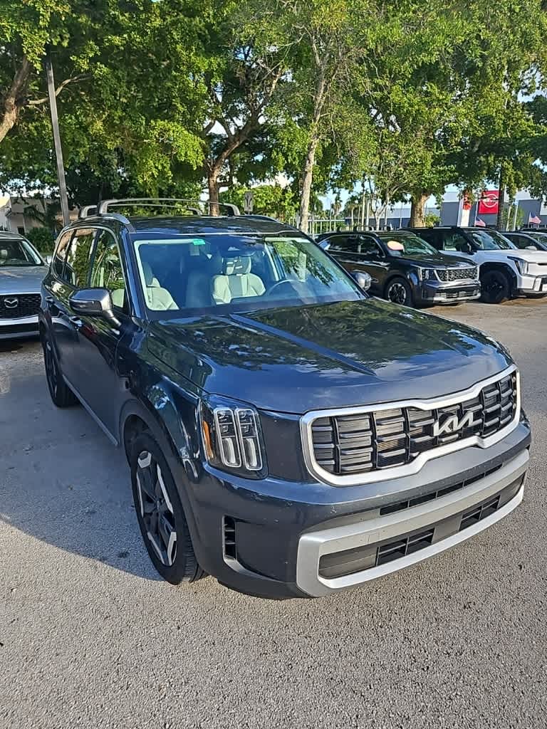 Thumbnail: 2024 Kia Telluride - 8