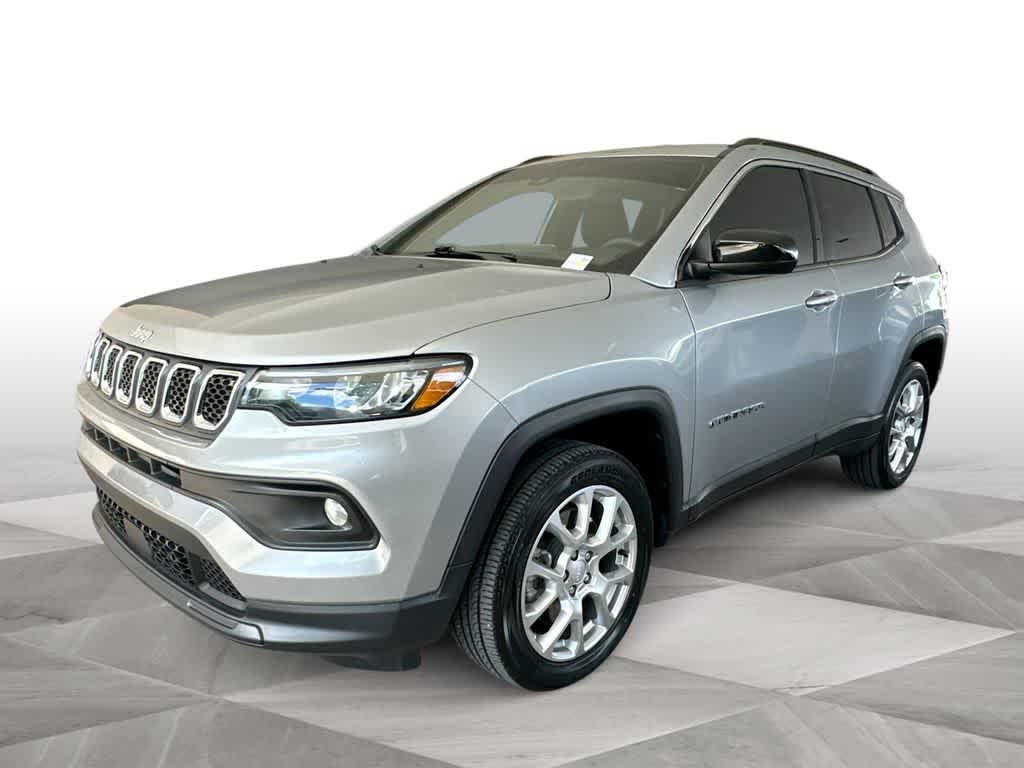 Thumbnail: 2023 Jeep Compass - 4