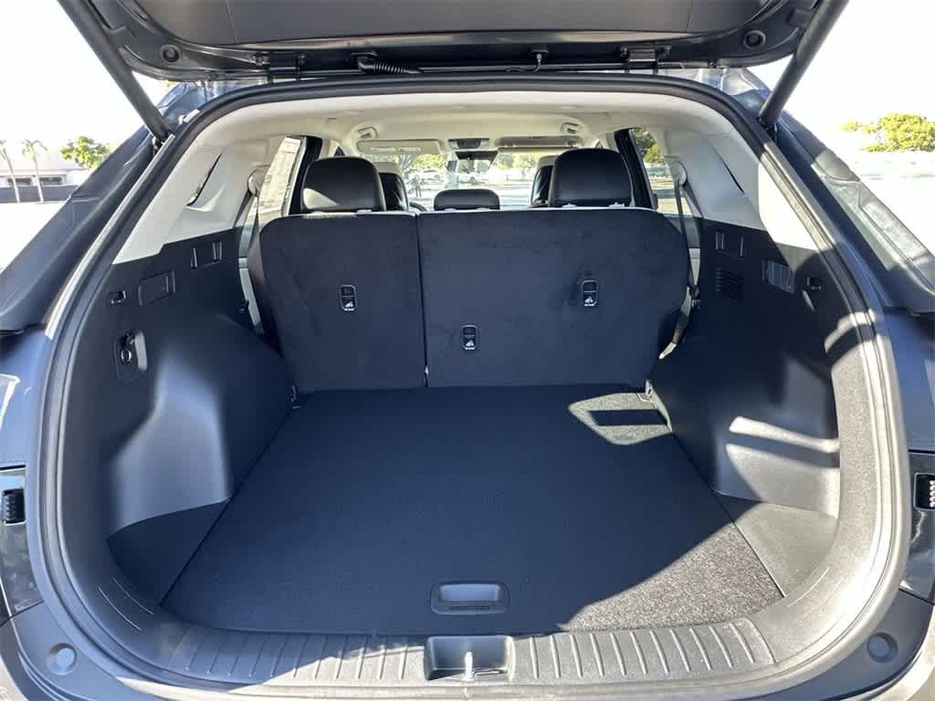 Thumbnail: 2026 Kia Sportage - 25