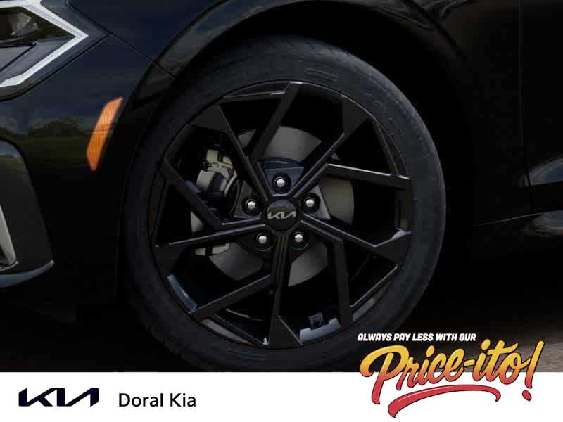 Thumbnail: 2026 Kia K5 - 1