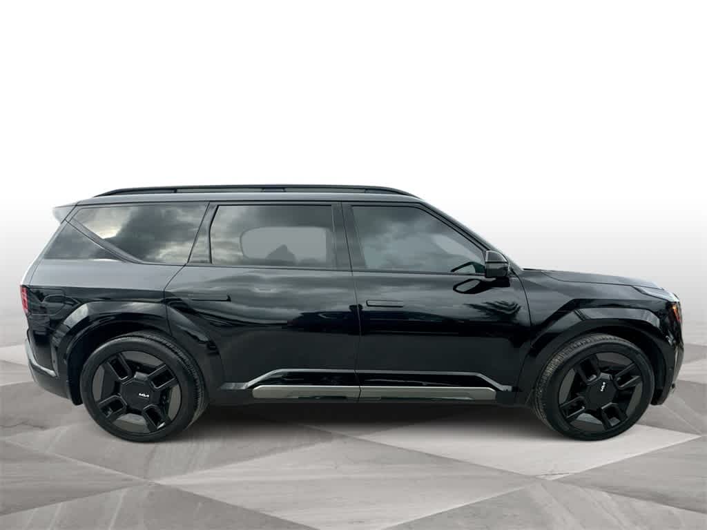 Thumbnail: 2025 Kia EV9 - 9