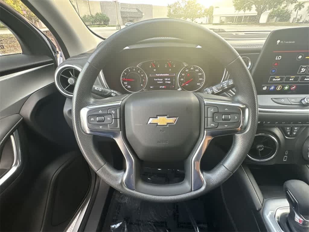 Thumbnail: 2025 Chevrolet Blazer - 15