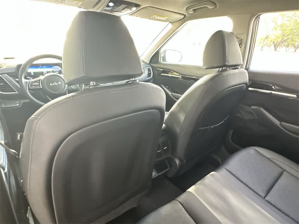 Thumbnail: 2025 Kia Seltos - 23