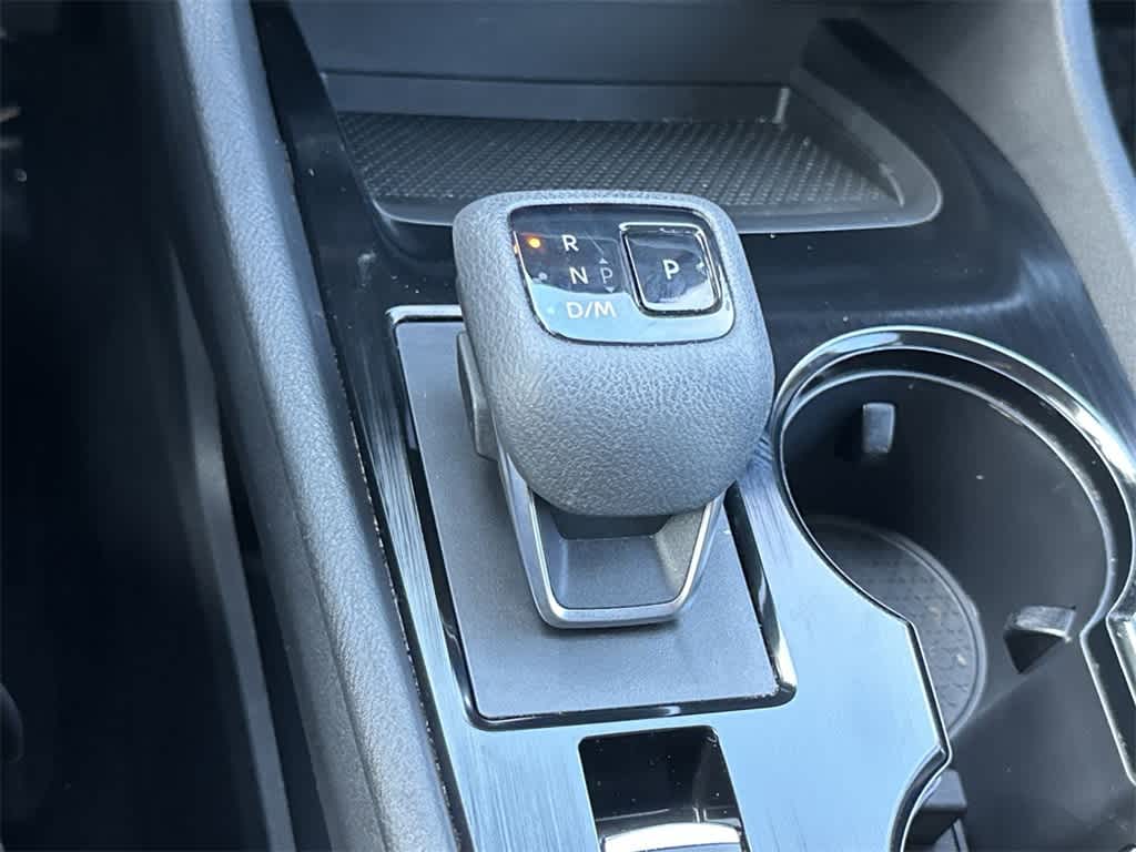 Thumbnail: 2023 Nissan Rogue - 21